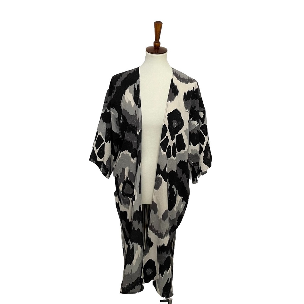 Sonoma Kimono Cardigan Coverup Lightweight Aztec Tribal Black Grey Cream